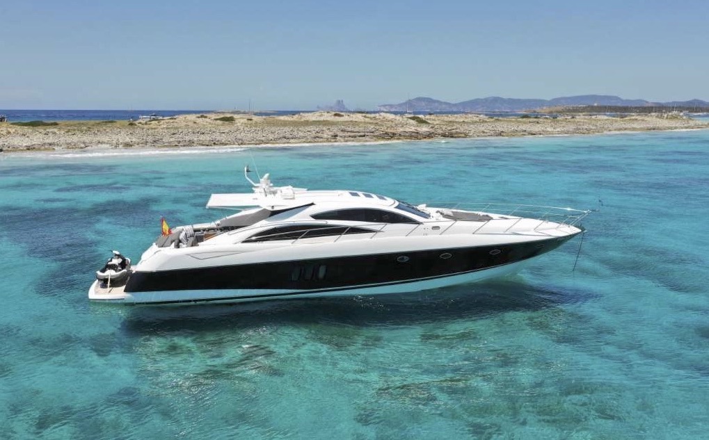 RentSunseeker Predator 72 Ibiza 